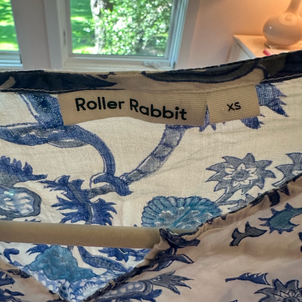 Roller Rabbit Coverup - Picture 4 of 4